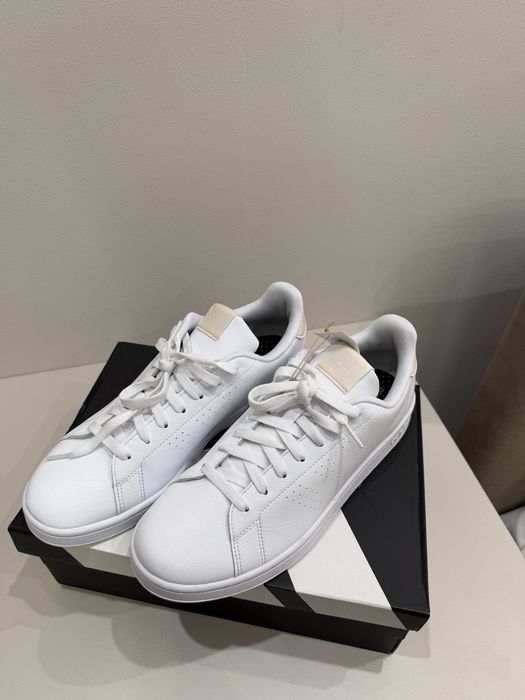 Оригинальные кеды Adidas, 43 размер.