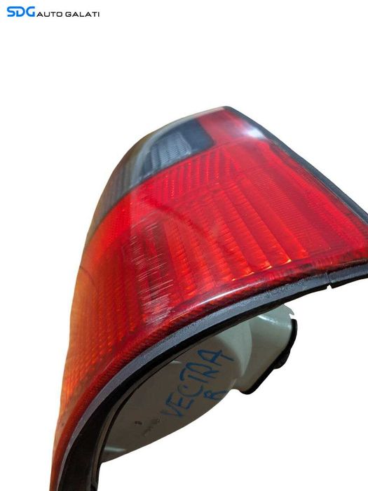 Stop Lampa Tripla Dreapta Opel Vectra B Break Combi Caravan 1994 - 2001 Cod 09153155 [L9388]