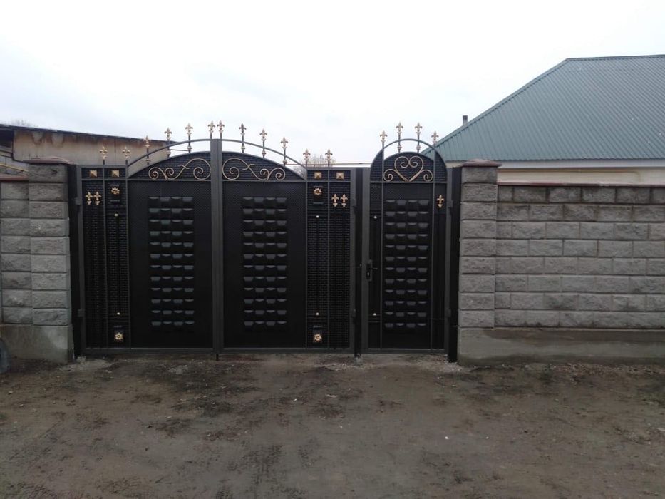 Продам дом с садом в с.Толеби ул. Конаева 284