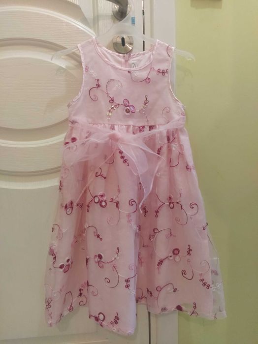 Дънков сукман и други рокли