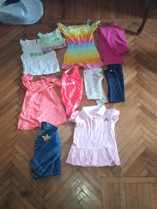 Отдам детские вещи