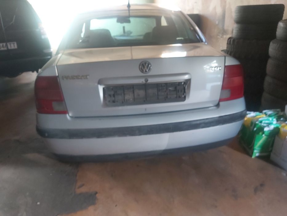 Фолксваген Пасат 1.9 тди 110 к.с