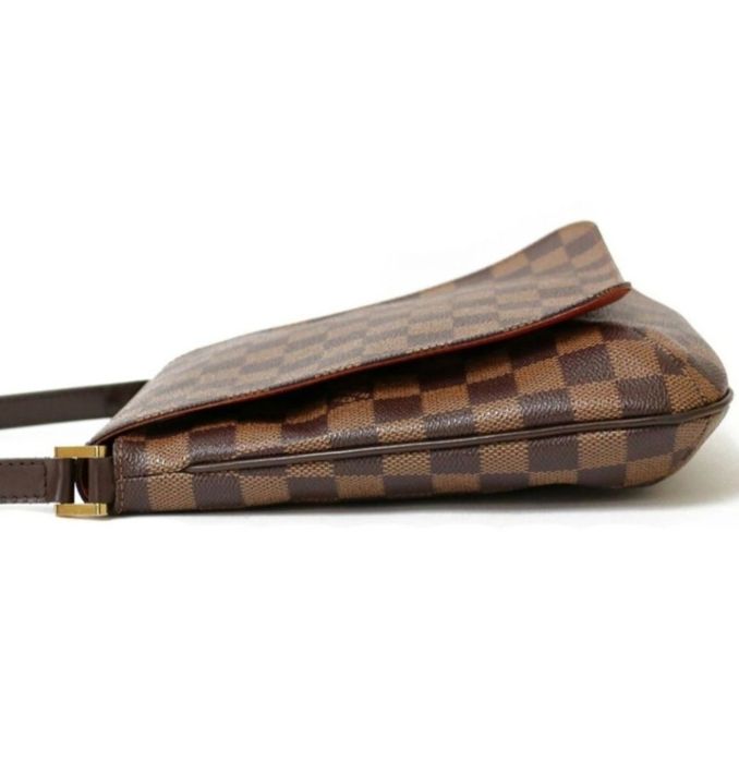 Geanta umăr Louis Vuitton