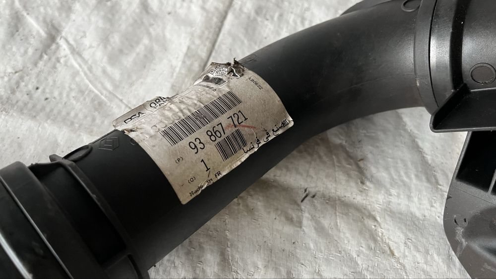 Тръба за интеркулер Renault Trafic 3 2014-