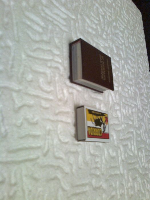 Продавам много рядка книга