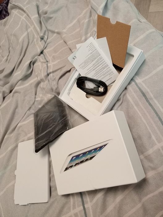 Продам планшет новый