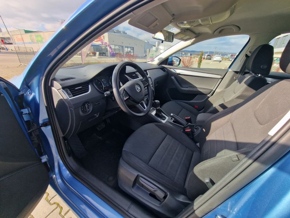 Skoda Octavia 1.8TSI 180 CP DSG 4x4-Euro6-Garantie-PachetIarna-Senzori