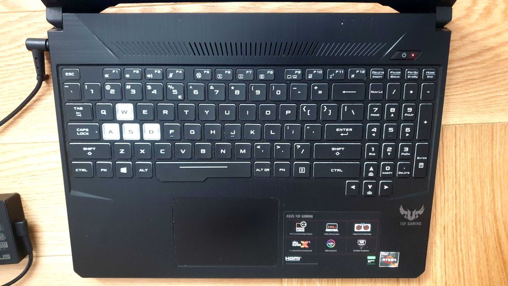 Laptop ASUS Gaming TUF, 1080p 144Hz, AMD Ryzen™ 7 3750H, 16GB DDR4, 512GB SSD, nVidia GTX 1650 4GB