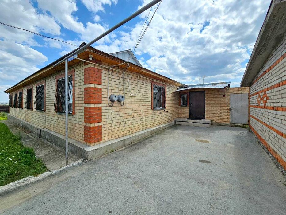 Продается дом Тепличная