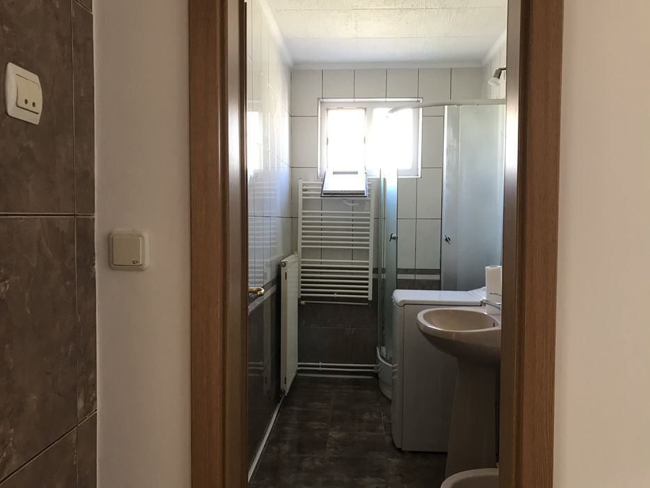 Apartament 2 camere de inchiriat