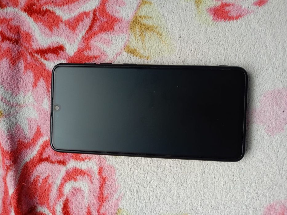 Самсунг А41 флагман