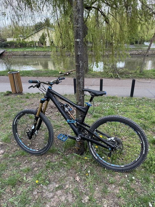 Bicicleta MTB Canyon Torque DHX(Freeride,Downhill,Enduro)