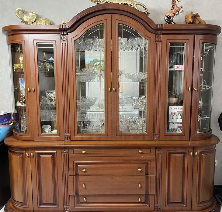 Горка для гостинной