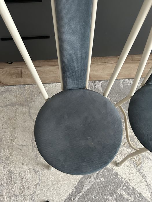 Срочно продам стулья