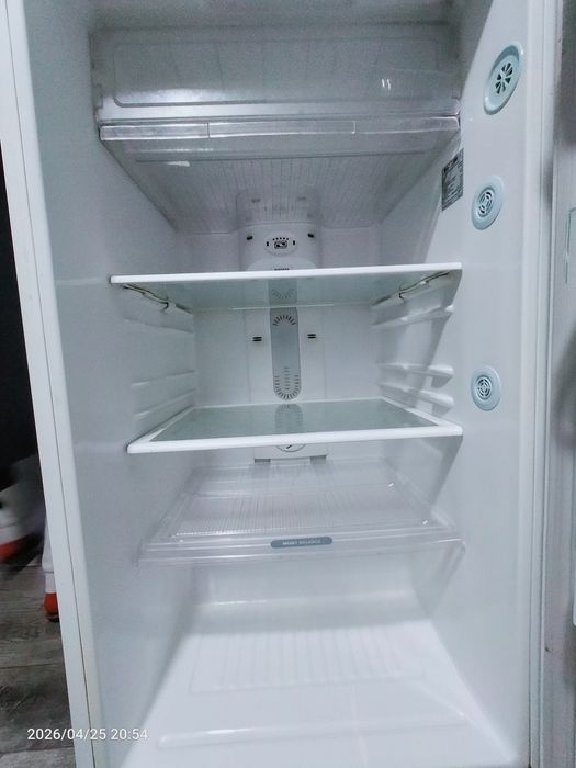 Холодильник LG в отличном состоянии