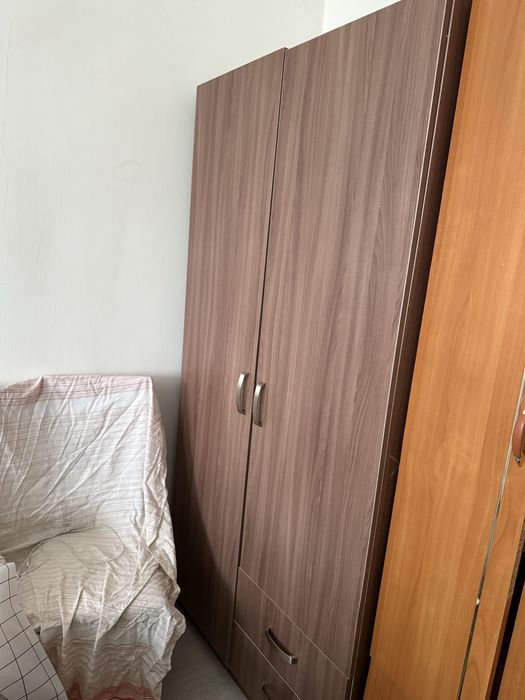 Продам Шкаф район пед институт