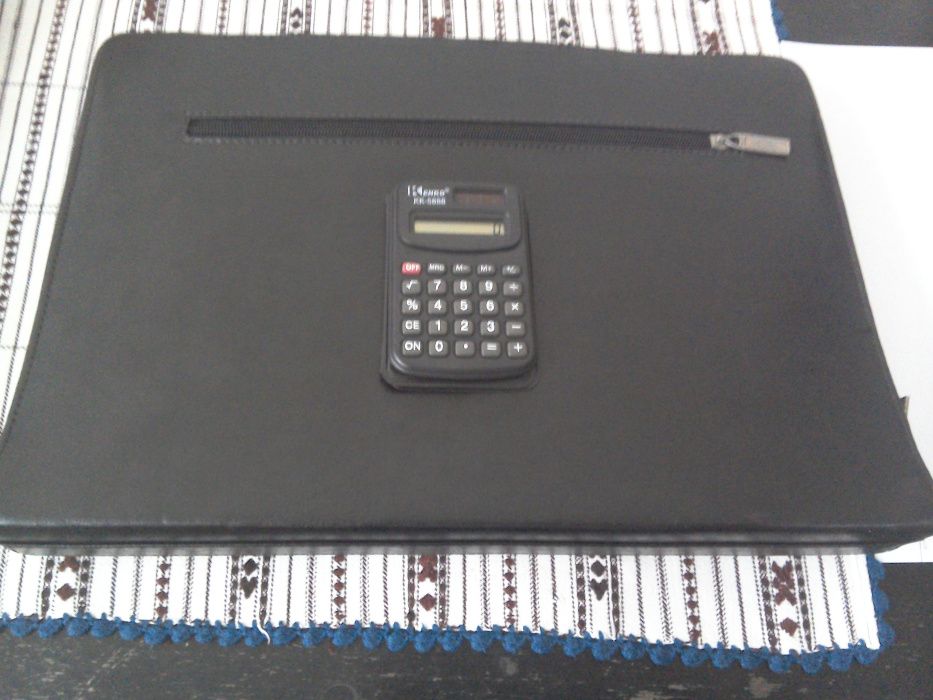 Geantă/mapă neagră office pentru laptop/tabletă/documente calculator