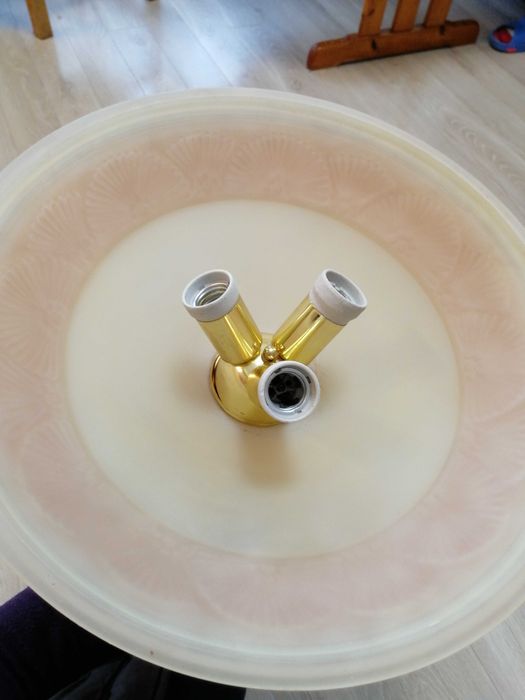 Абажур за 3 броя крушки