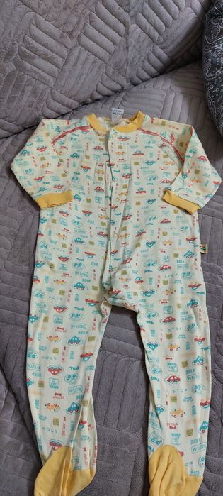 Продам ползунки и слипы