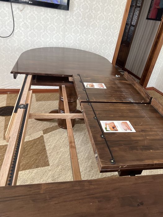 Продам стол , материал дуб