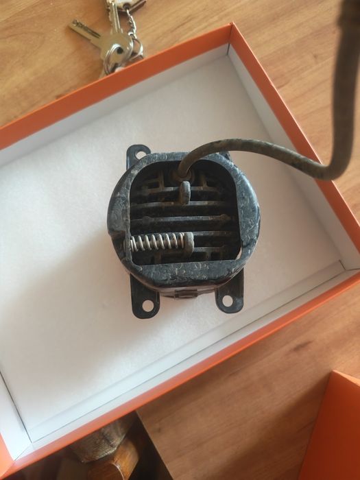 Продам противотуманки, led. Состояние отличное.