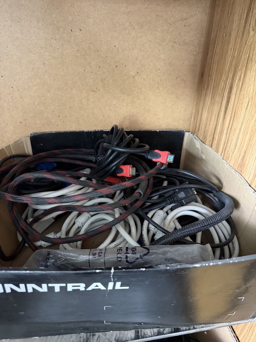 Компьютерные кабеля