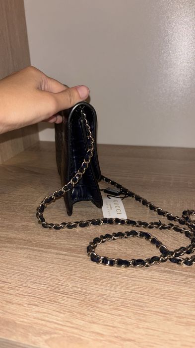 Geantă Gucci bleumarin crocodile