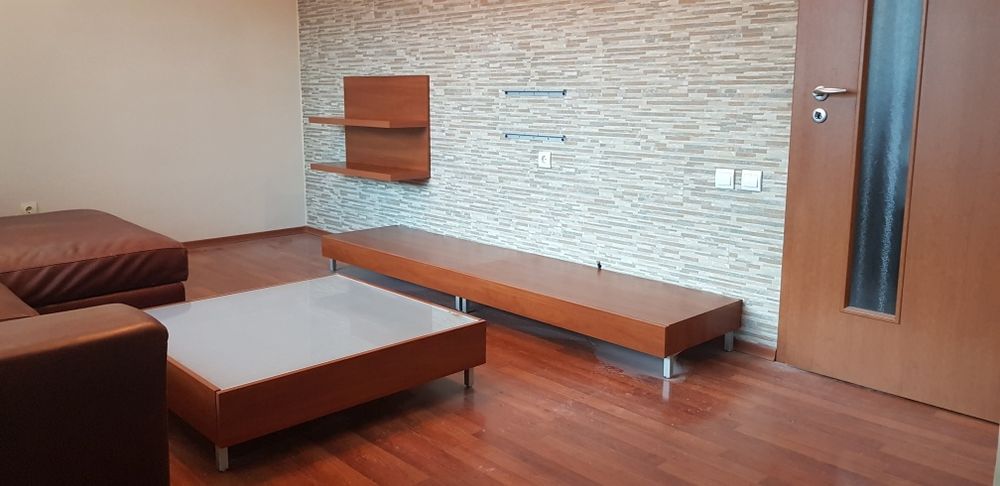 Тв секция "NEOSET"+Холна маса"Neoset"