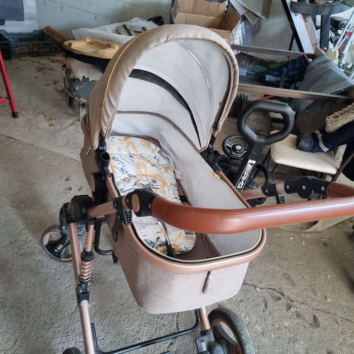 Продаётся коляска
