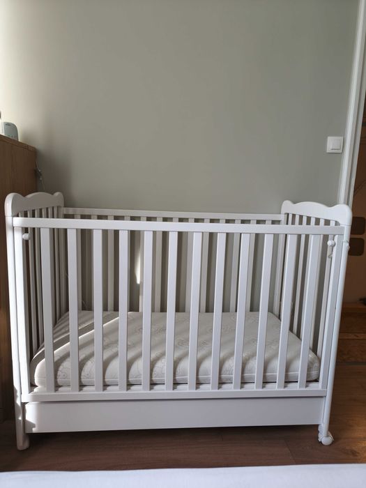 Бебешко креватче 60 х 120 с матрак от кокос