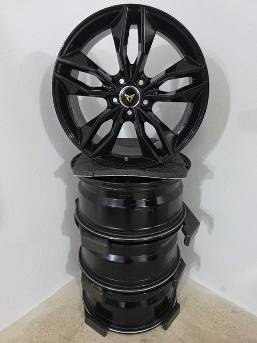 Jante 18 Skoda Karok Kodiak Octavia Superb VW Passat VW Tiguan Passat CC Arteon 5x112 57.1 8J et35