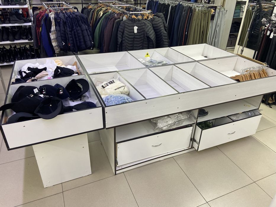Отдам бесплатно полки самовывозом