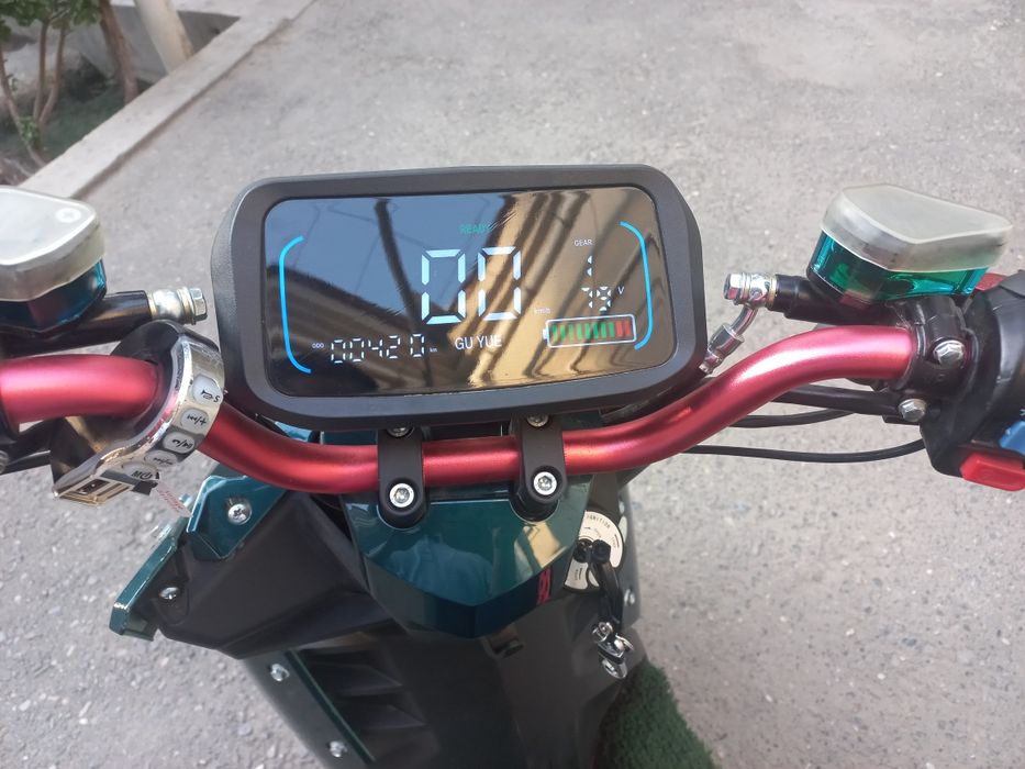 Redline skuter yili 2024