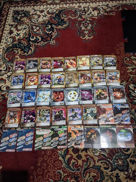 Продам бакуган 2009 года