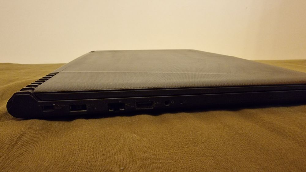 Laptop Gaming Lenovo Legion Y520