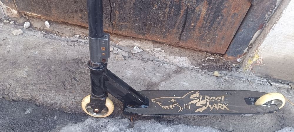 продам самокат, причина не нужен