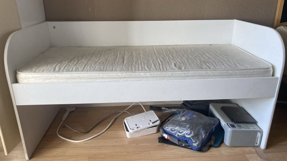 Продам детскую кровать