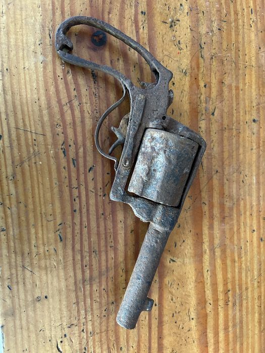 Страри капсулни щифтови кремъчни