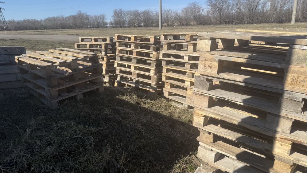 Продам поддоны евро