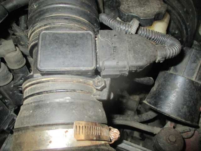 Debitmetru aer HYUNDAI COUPE an 2007 motor 2,0 benzina 16valve