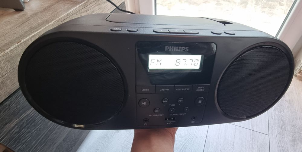 Радио касетофон Philips