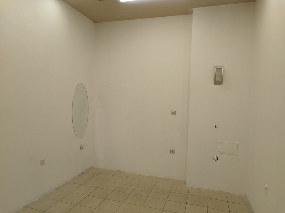 Дава се под наем Магазин в Пловдив, Тракия - 19 кв.м за 255 € - Снимка #8