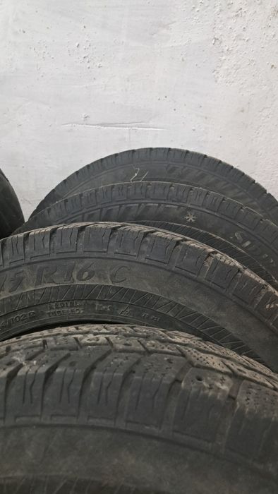 Продам шины на газель 4 штук