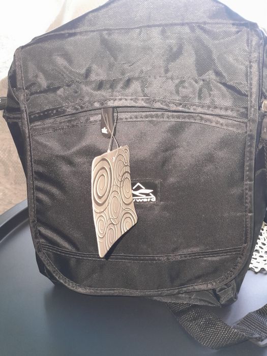 Чанта за лаптоп  hp 625 нова