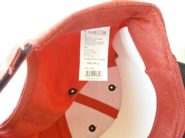 Юношеска шапка с козирка