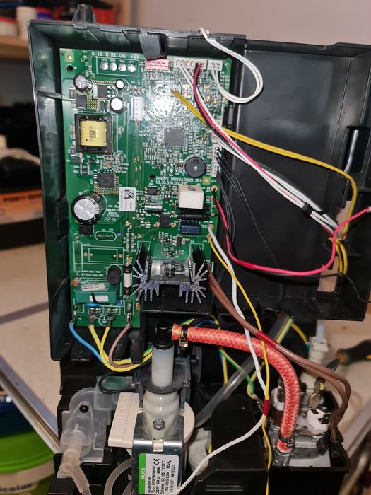 Service espressoare, reparatii aparate cafea, expresoare Krups Saeco