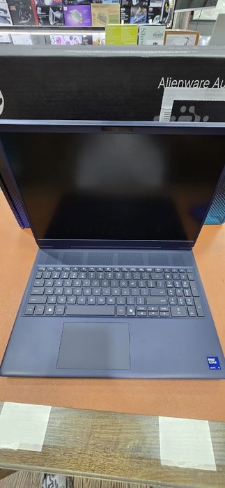 Dell Alienware 16x Aurora