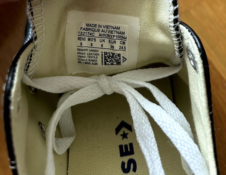 Нови кожени обувки Converse All Star