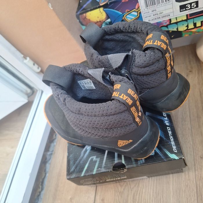 Adidas боти 34 размер
