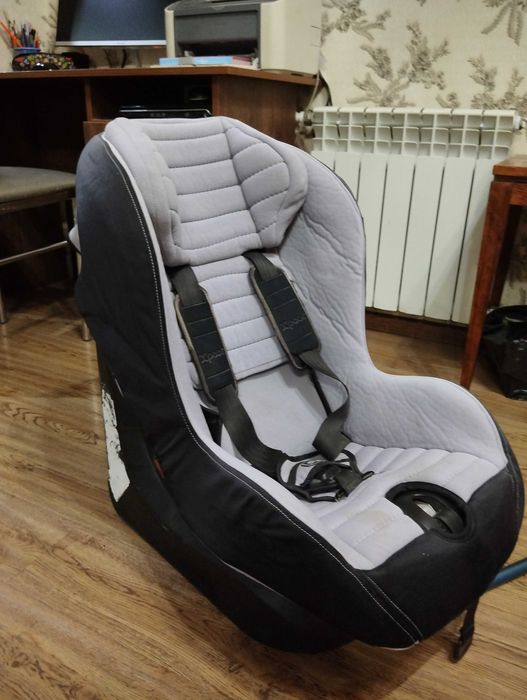 Автокресло chicco